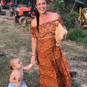 Meet your Posher, Elena